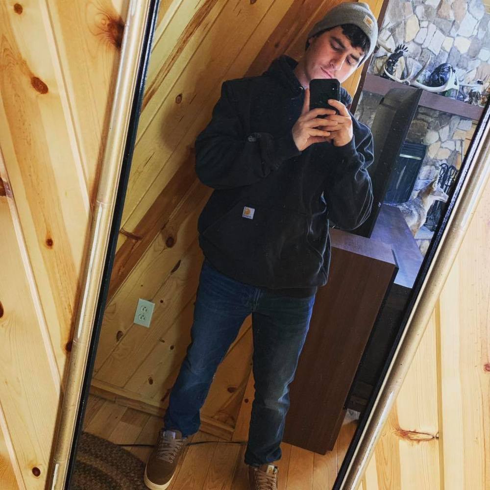 Meet your Posher, Colin